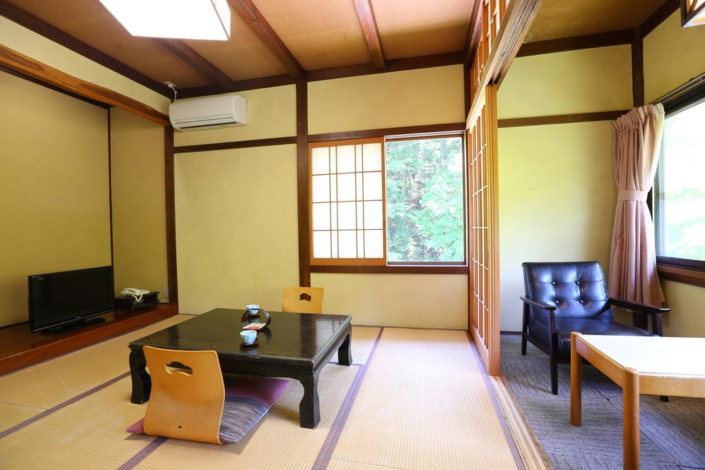 Nukumorino-Yado Komanoyu Kiso Exterior photo