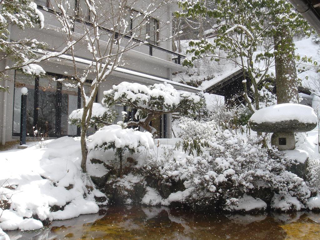 Nukumorino-Yado Komanoyu Kiso Exterior photo